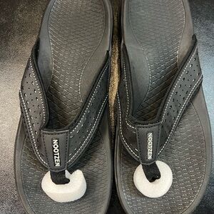 Black Men's Sandals